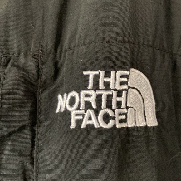 North face jacket - Picture 2 of 5